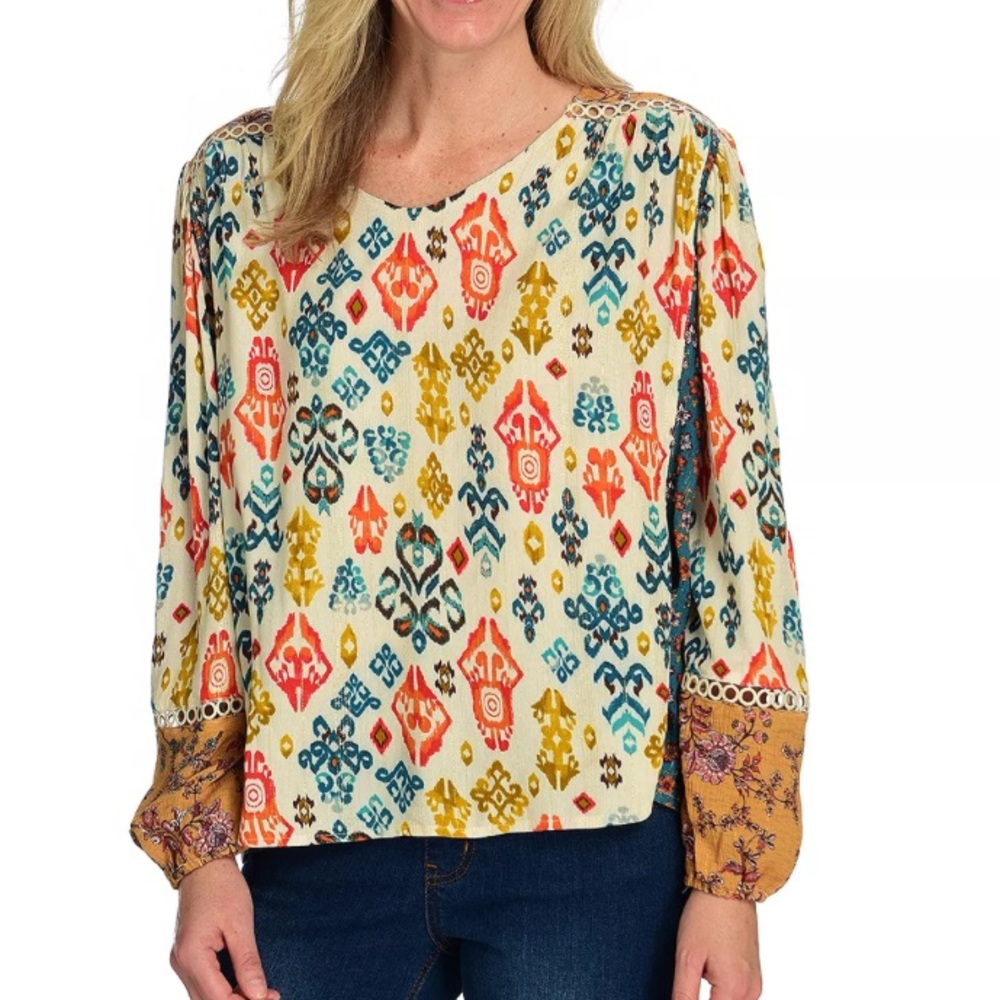 Women’s Farmers Market by‎ One World Ivory Crochet Blouse